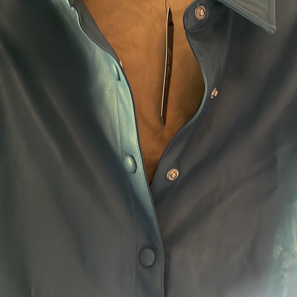 Lulus Faux leather snap down blouse-top - Picture 5 of 6